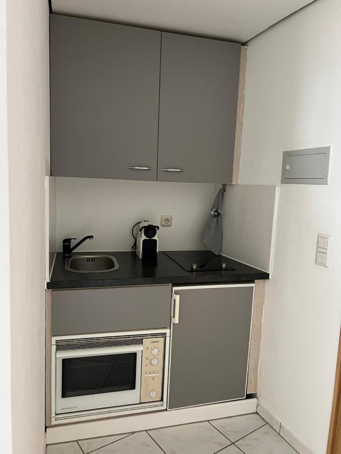 Cityapartment Im 33. Stock Augsburgo Exterior foto